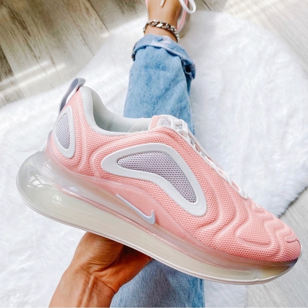 Nike Air Max 720 - Picture 3 of 6